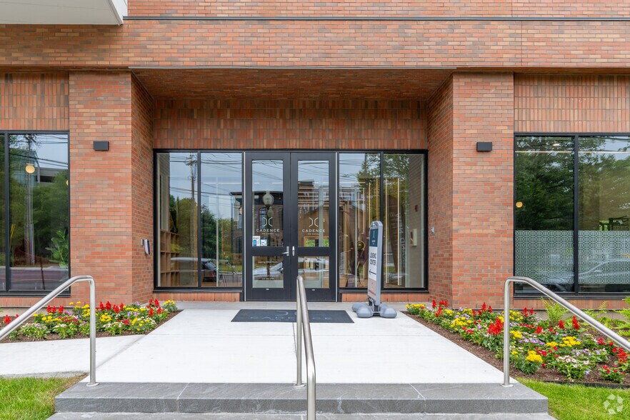 More Photos Of 222 Canal St, New Haven Apartments For Lease