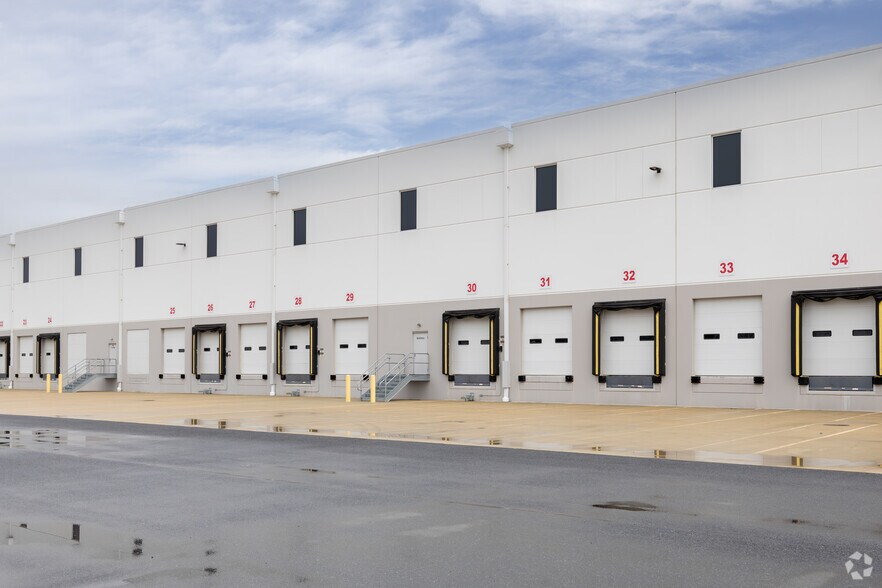 More Photos Of 2345 Newlins Mill Rd, Palmer Township Manufacturing For Lease