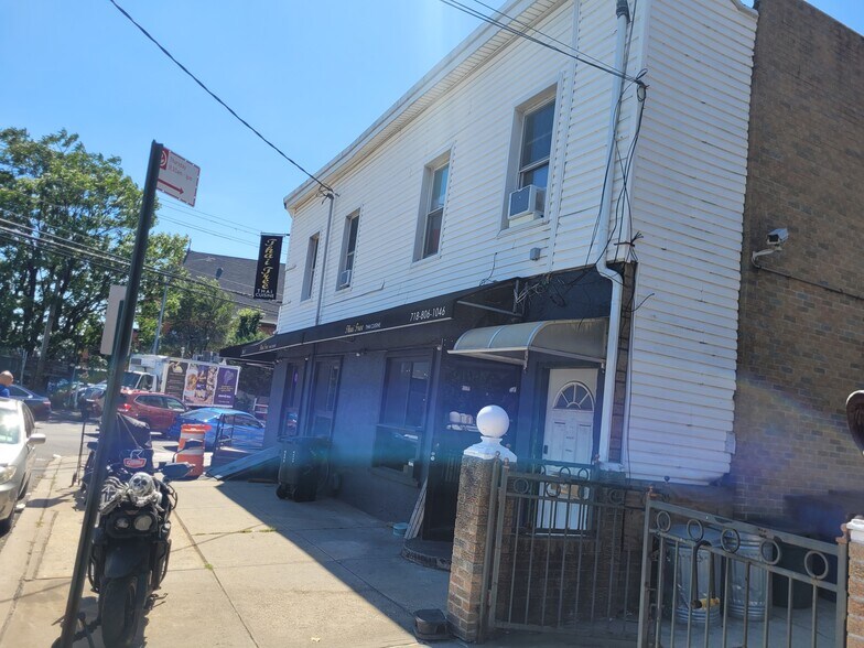 More Photos Of 36-17 Greenpoint Ave, Long Island City Storefront Retail Residential For Sale