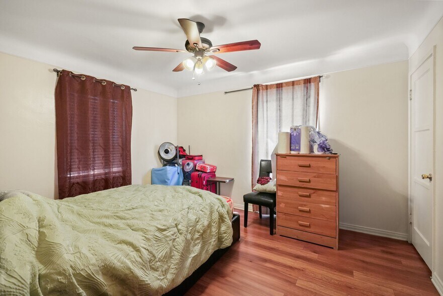 More Photos Of 1200-1210 N Kenmore Ave, Los Angeles Apartments For Sale