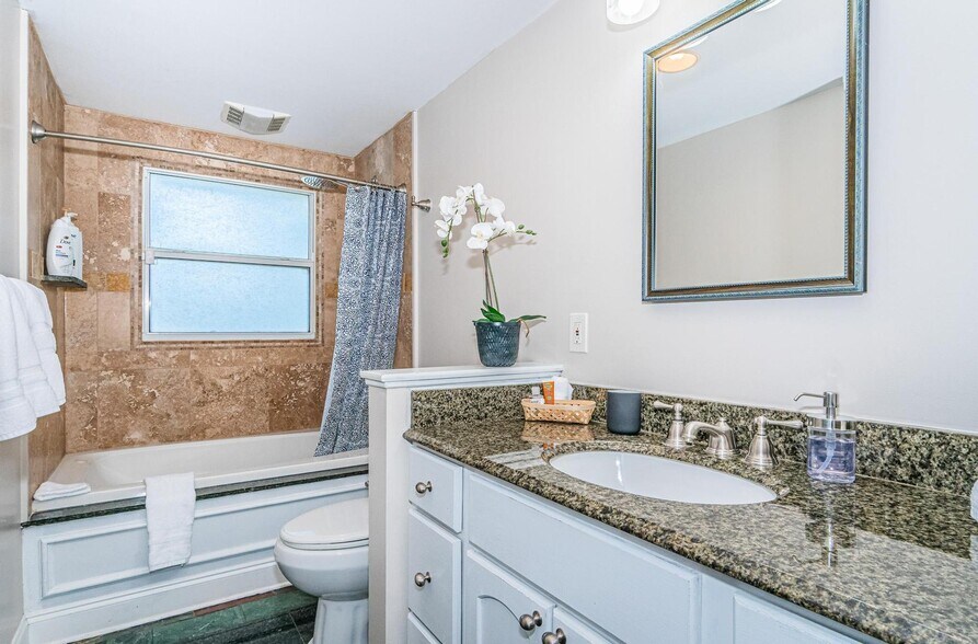 More Photos Of 3225 W Shell Point Rd, Ruskin Apartments For Sale