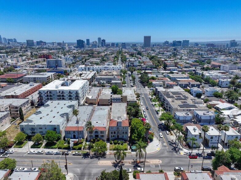 More Photos Of 4160 Rosewood Ave, Los Angeles Apartments For Sale