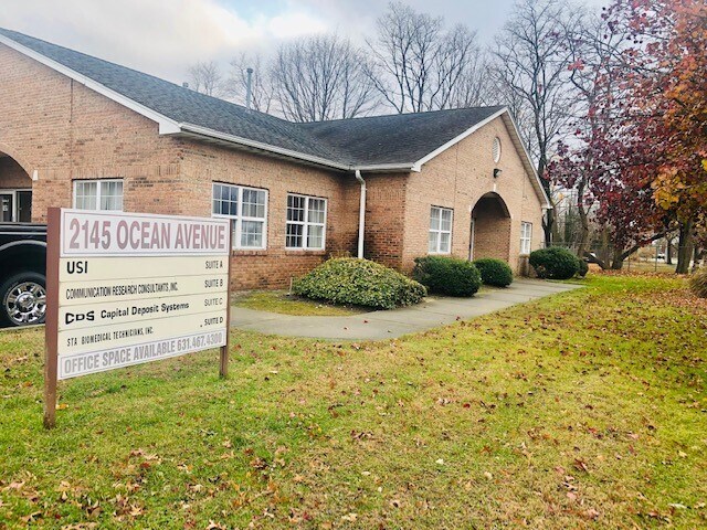 Primary Photo Of 2145 Ocean Ave, Ronkonkoma Medical For Lease