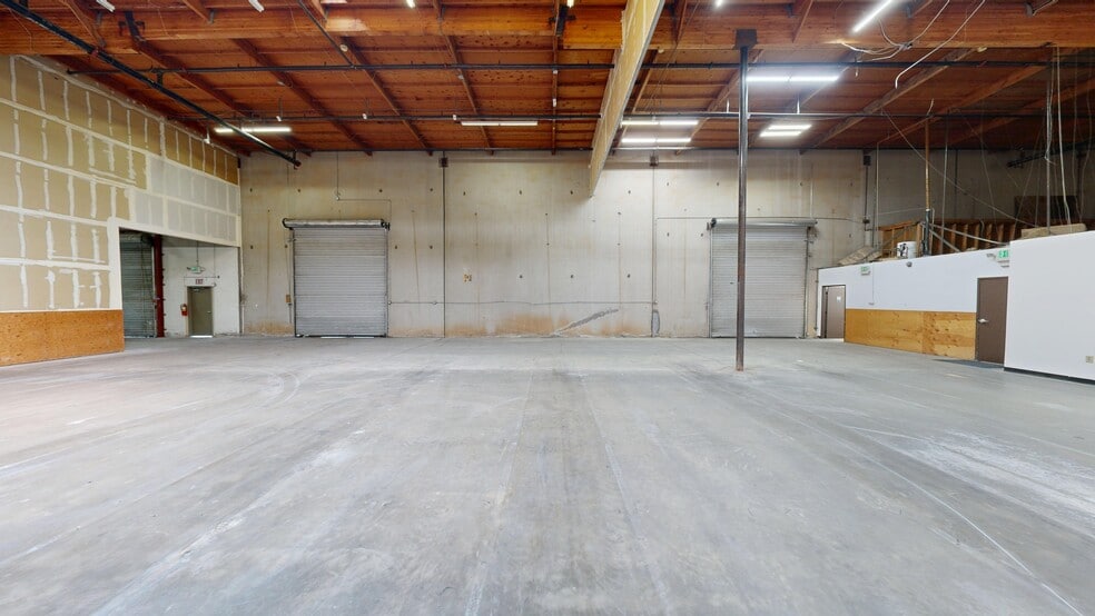 More Photos Of 8450 Belvedere Ave, Sacramento Warehouse For Lease