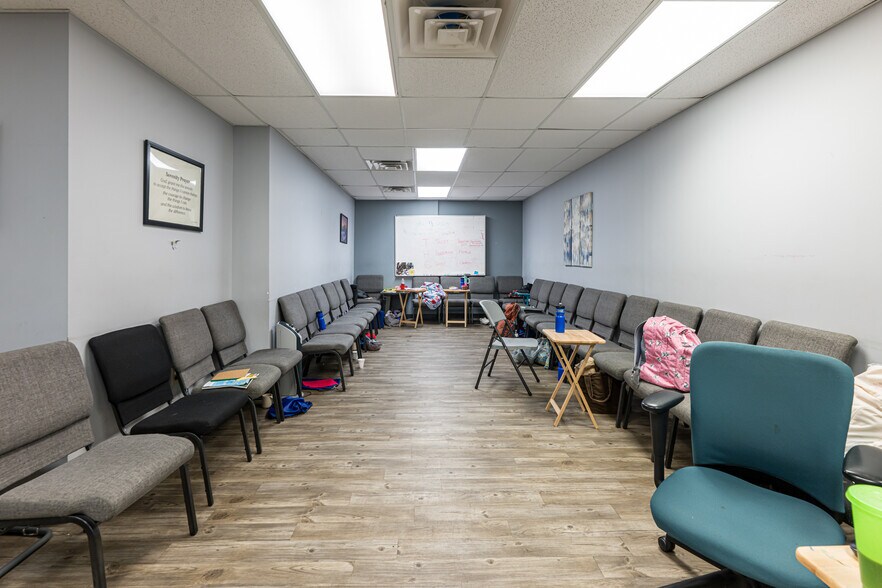 More Photos Of 90 Asheland Ave, Asheville Medical For Sale