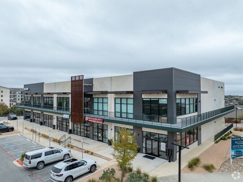 More Photos Of 165 Hargraves Dr, Austin Storefront Retail Office For Lease