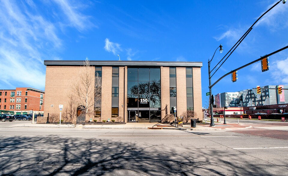 Primary Photo Of 150 E Mound St, Columbus Office For Lease