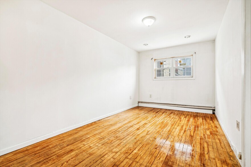 More Photos Of 458 Swinton Ave, Bronx Apartments For Sale