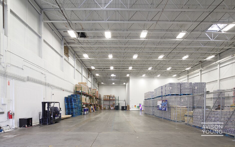 More Photos Of 100 Trap Falls Road Ext, Shelton Warehouse For Lease