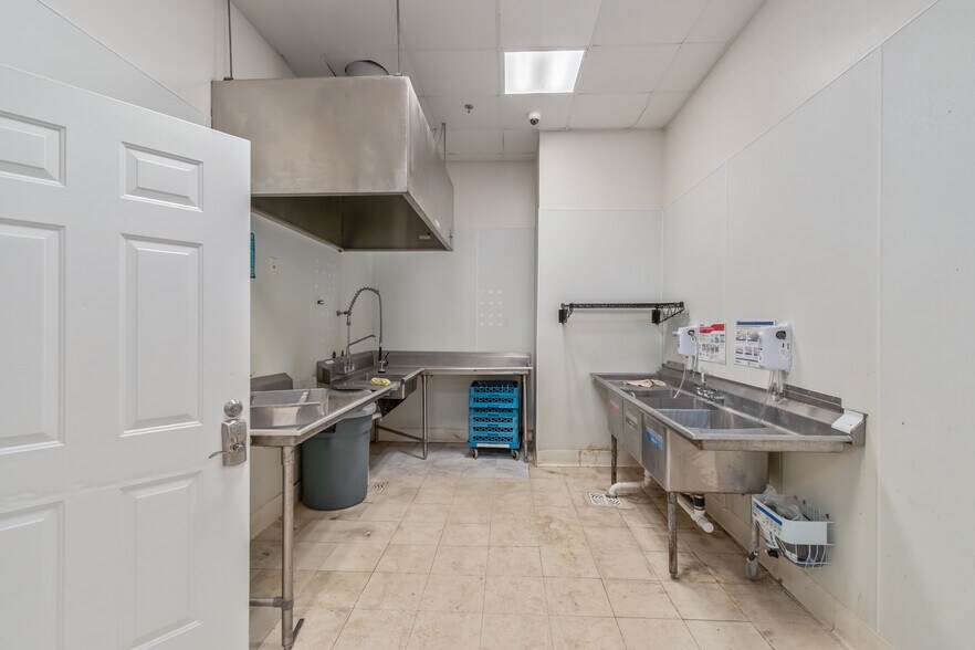 More Photos Of 15530 W Highway 326, Morriston Healthcare For Sale