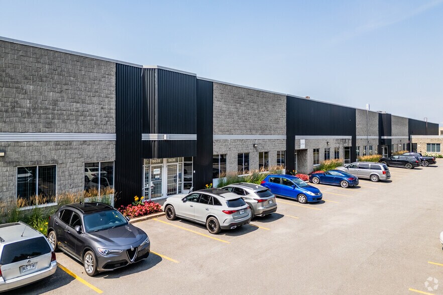 Primary Photo Of 6630-6650 Rue Abrams, Montréal Warehouse For Lease