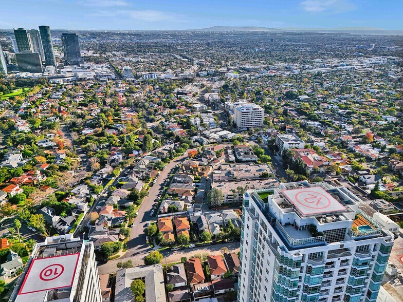 More Photos Of , Los Angeles Multifamily For Sale