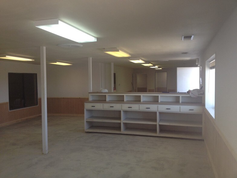 More Photos Of 6253 Brodnax Ln, San Angelo Warehouse For Sale