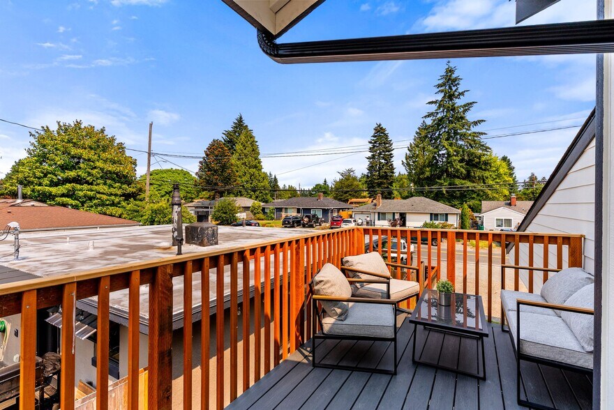 More Photos Of 14643 8th Ave SW, Burien Apartments For Sale