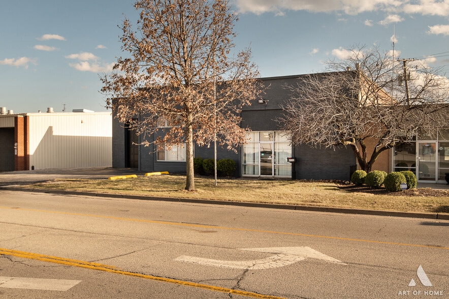 More Photos Of 4135 W 123rd St, Alsip Warehouse For Lease