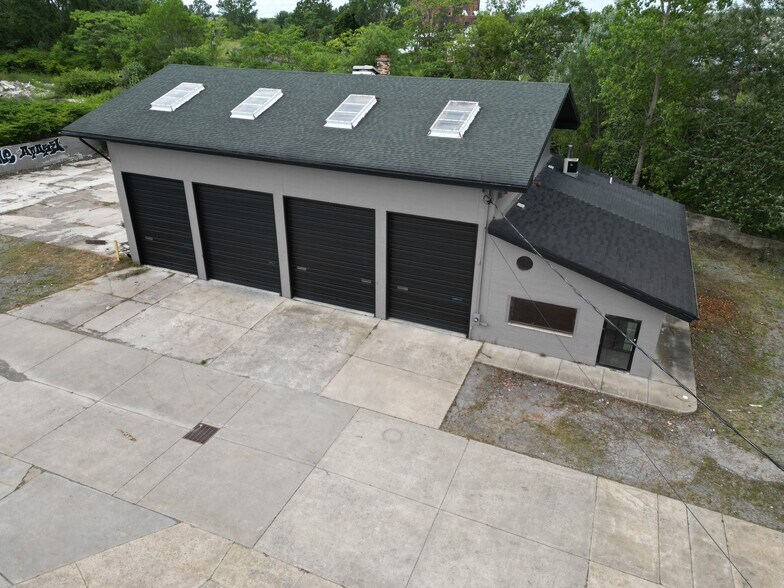 More Photos Of 200 Military Rd, Buffalo Warehouse For Sale