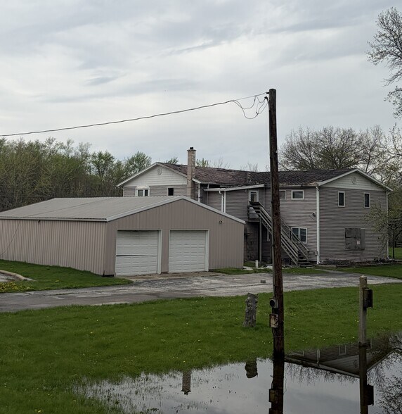 More Photos Of 11517 N US Highway 41, Lake Village General Retail For Sale