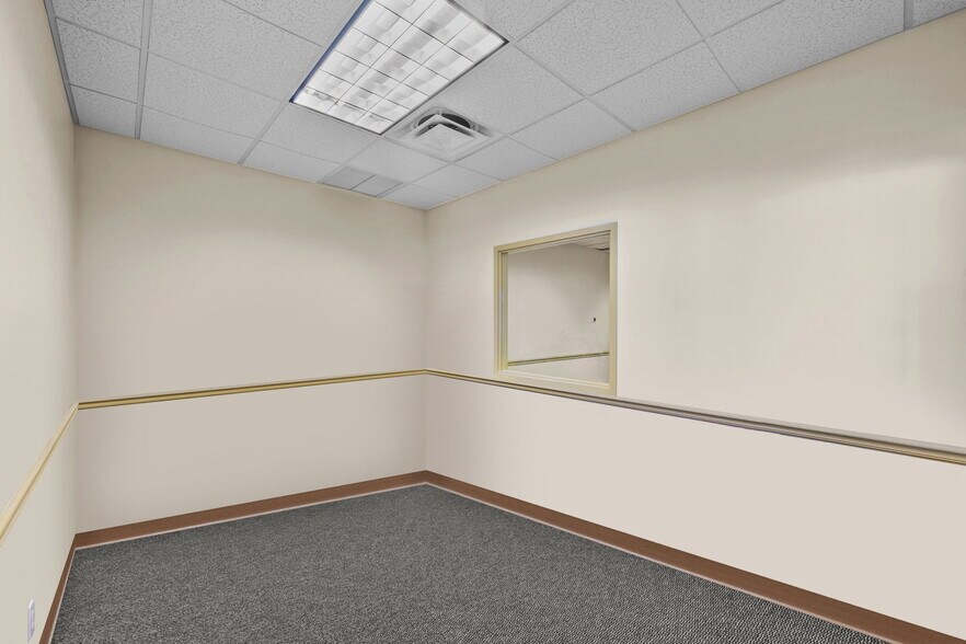 More Photos Of 1699 N Temple Ave, Starke Freestanding For Sale