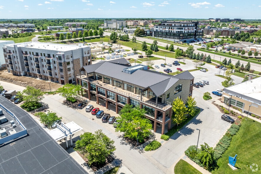 More Photos Of 505 Market St, West Des Moines Office For Lease