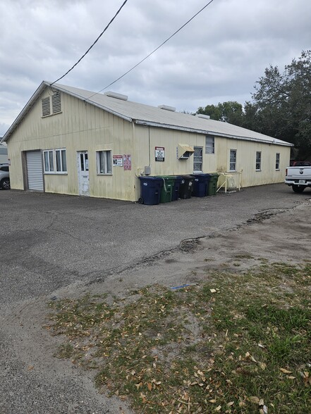 More Photos Of 2704 W Azeele St, Tampa Warehouse For Lease