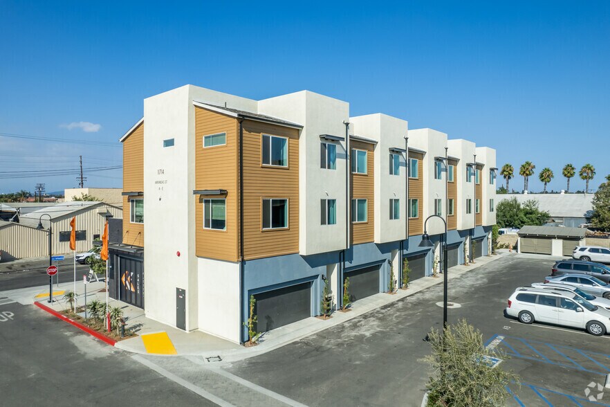 Primary Photo Of 11700-11722 Arkansas St, Artesia Apartments For Lease