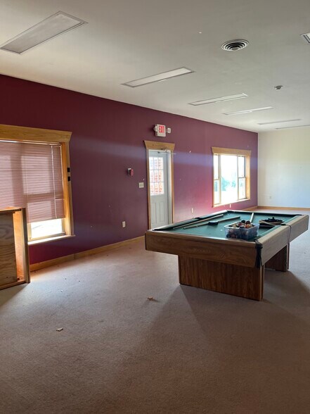 More Photos Of 28143 Ladybug Dr, Marshall Office For Sale