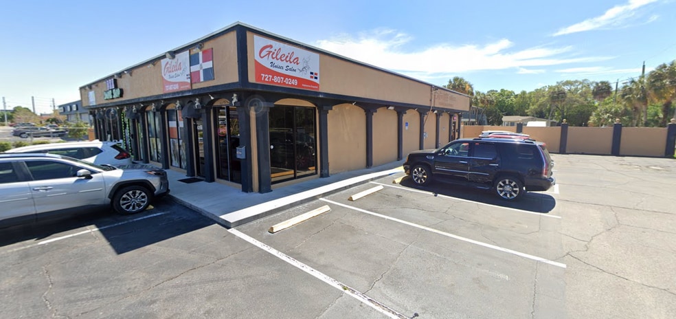 More Photos Of 6398 Ridge Rd, Port Richey General Retail For Lease