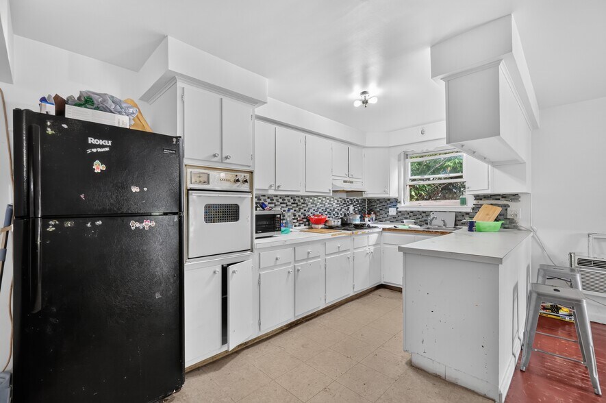 More Photos Of 1132 W Main St, Norristown Apartments For Sale
