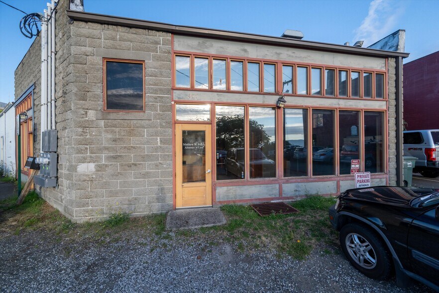More Photos Of 215 Prospect St, Bellingham Office For Sale