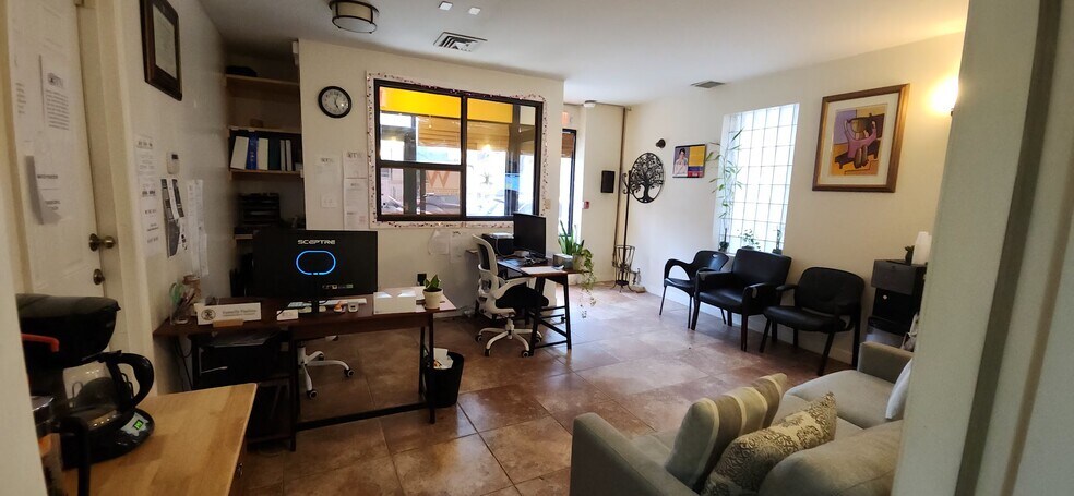 More Photos Of 516 51st St, West New York Office Residential For Lease