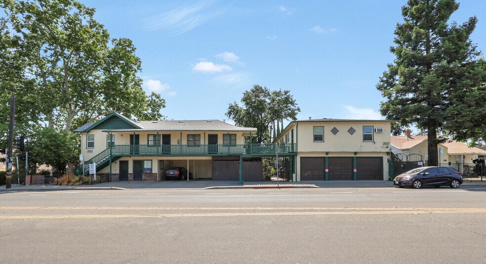 Primary Photo Of 2401-2409 24th St, Sacramento Apartments For Sale