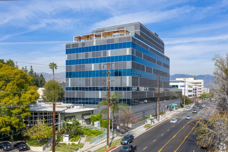 Primary Photo Of 2901 W Alameda Ave, Burbank Office For Lease