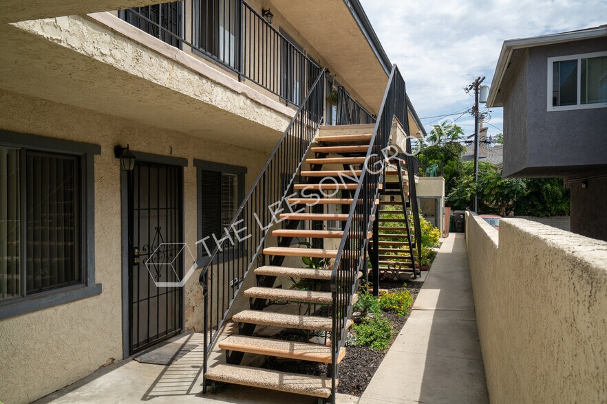 More Photos Of 920 Loma Ave, Long Beach Apartments For Sale