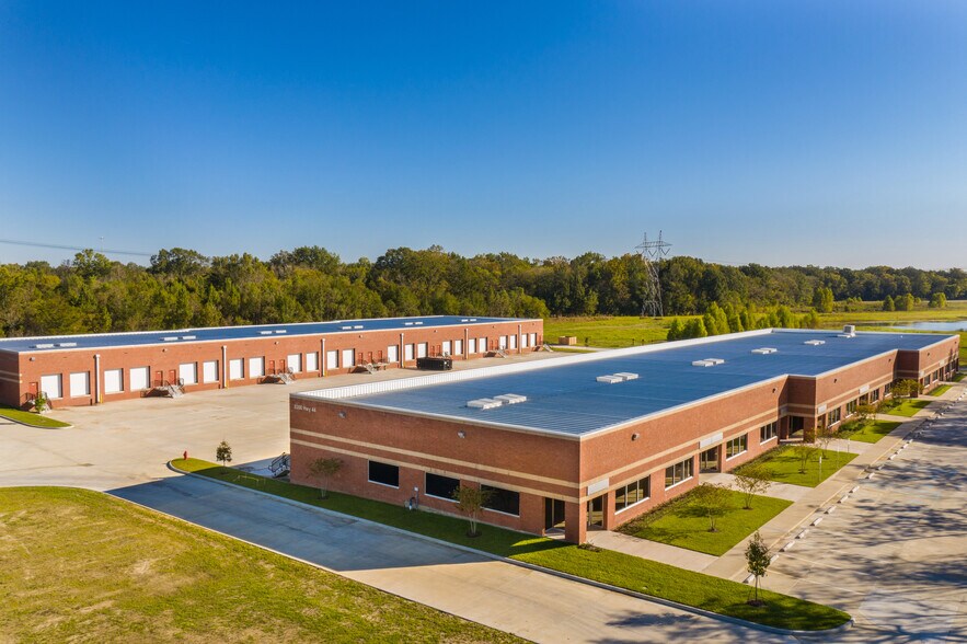 More Photos Of 8184 Hwy 44, Gonzales Research And Development For Lease