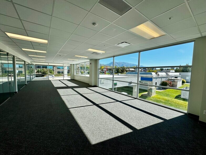 More Photos Of 4605 Harrison Blvd, Ogden Office For Sale