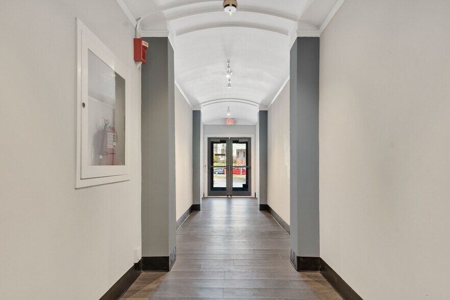 More Photos Of 870 Vine St, Chattanooga Apartments For Lease