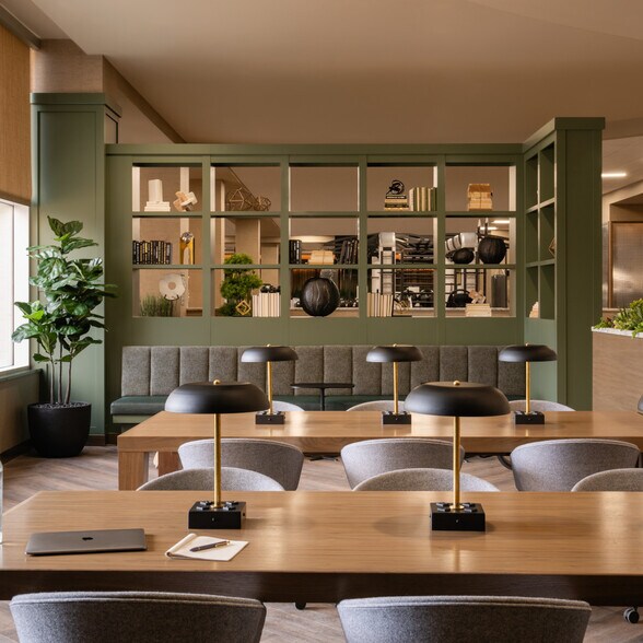 More Photos Of 1440 N Edgewood St, Arlington Coworking Space