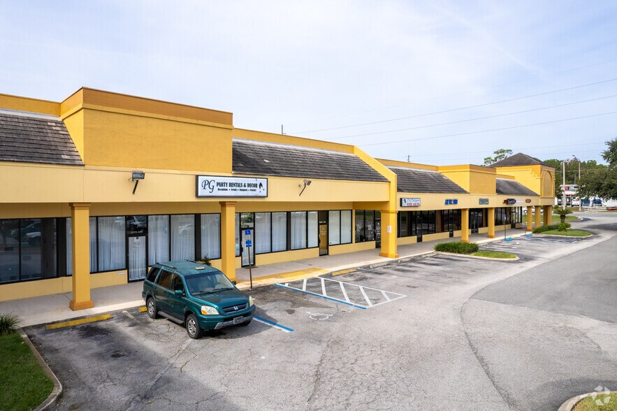 Primary Photo Of 1101 Blanding Blvd, Orange Park Storefront For Lease