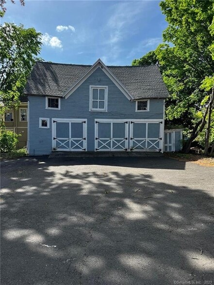 More Photos Of 71 Vine St, New Britain Apartments For Sale