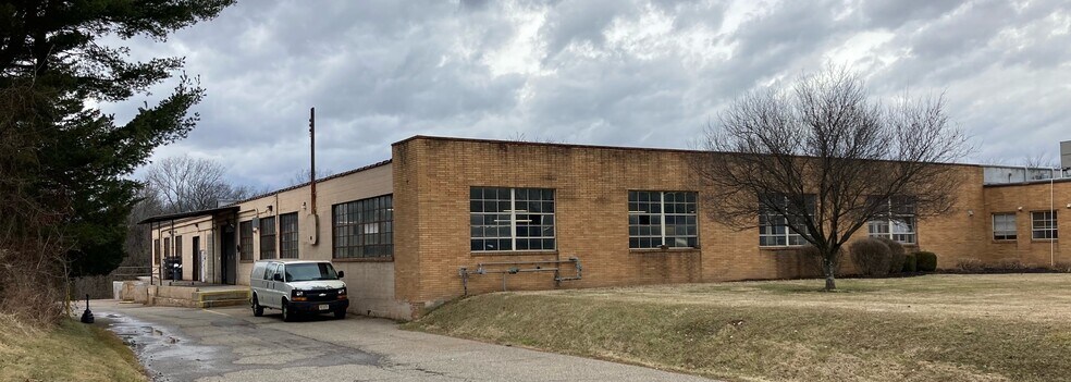 More Photos Of 137 US Highway 202, Ringoes Manufacturing For Sale