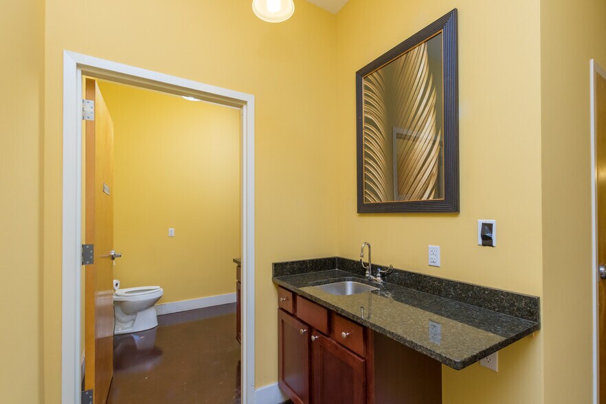 More Photos Of 100 S Greentree Ln, Foley Medical For Sale