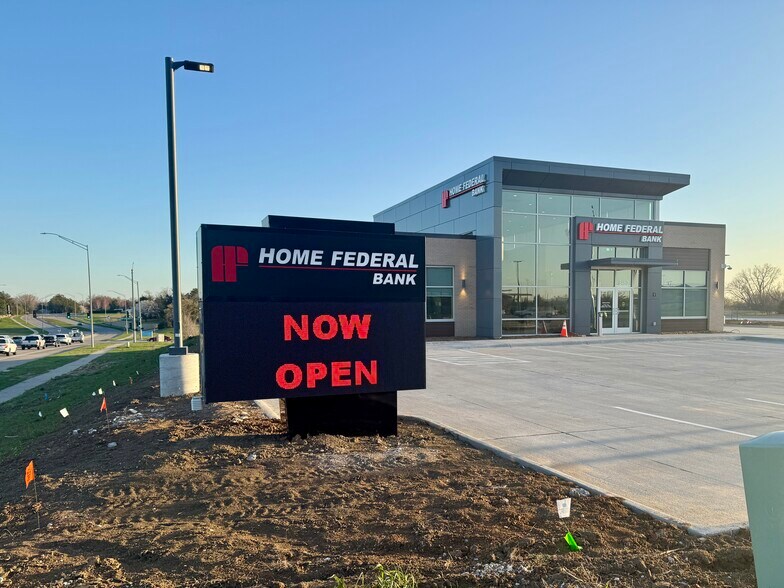 More Photos Of 8470 Eiger Dr, Lincoln Land For Sale