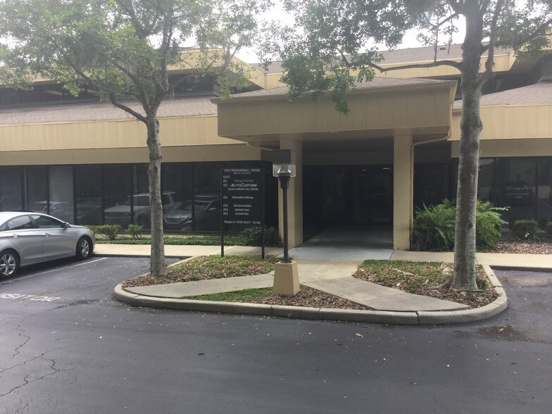 More Photos Of 2303 SE 17th St, Ocala Coworking Space