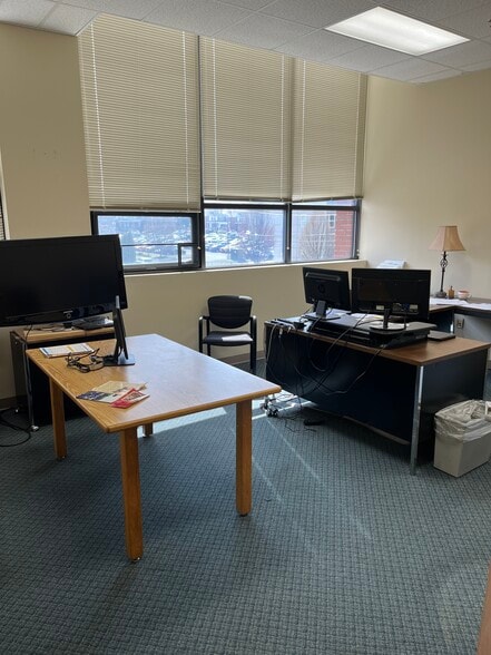 More Photos Of 1801 N 12th St, Reading Warehouse For Lease