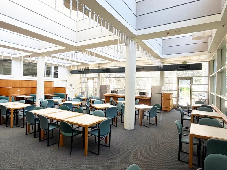 More Photos Of 2600 Hilltop Dr, Richmond Research And Development For Lease