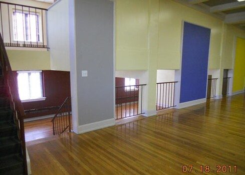 More Photos Of 501 N Tryon St, Charlotte Religious Facility For Lease