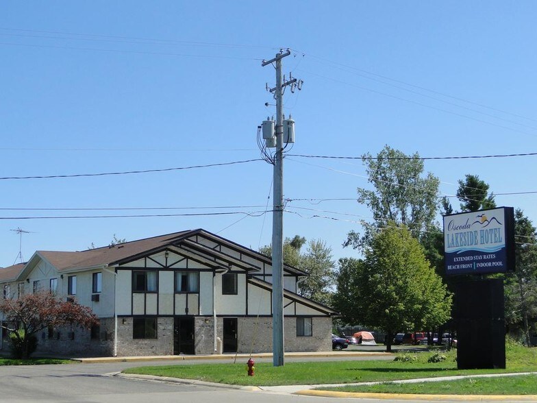 Primary Photo Of 4270 N US 23 Hwy, Oscoda Hotel For Sale