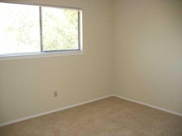 More Photos Of 12306 Abney Dr, Austin Apartments For Sale