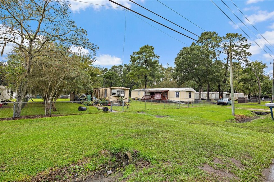 More Photos Of 4676 Lambing Rd, Jacksonville Manufactured Housing Mobile Home Park For Sale