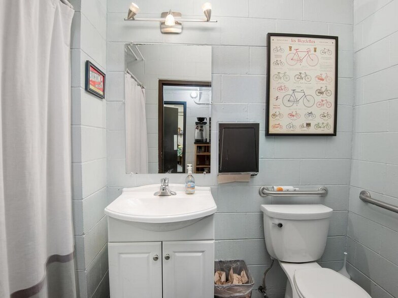 More Photos Of , Minneapolis Unknown For Sale